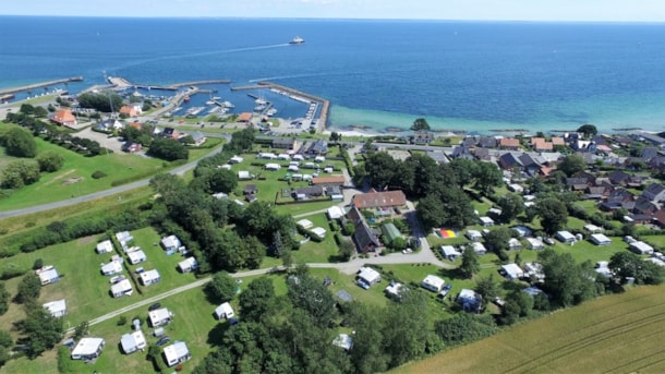 Færgegårdens Camping – motorhome site in Spodsbjerg on Langeland
