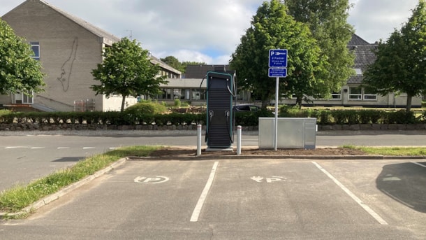 Humble Quick charging station