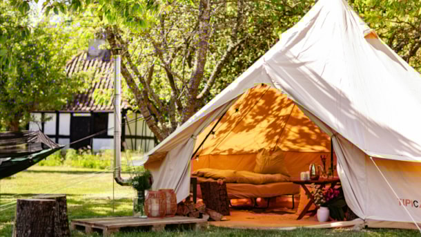 Skovsgaard Nature Destination – glamping in teepee tents and shelters
